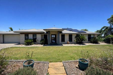 29 Hilltop Drive, Gowrie Junction, QLD 4352, Australia