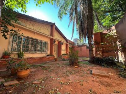 Los Laureles, Asunción 00001, פרגוואי