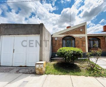 manzana D casa 7 , General San Martín, 門多薩 5570, 阿根廷