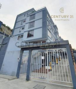 Edif. El Jardin II Calle 1 Semisotano 1 Bloque 1 Parqueo Nro. 8 10, Obrajes, La Paz 0000, Bolivia