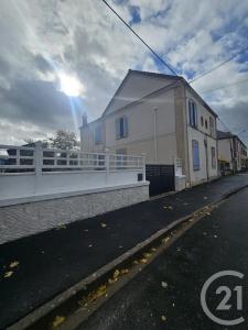 Montlucon, Auvergne 03100, France