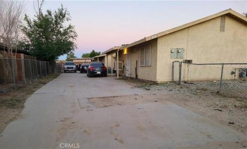 18605 New Hampshire #A, Adelanto, California 92301, USA