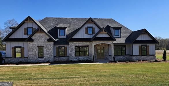 121 Triple Crown Way, Forsyth, Georgia 31029, USA