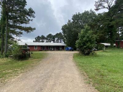 2403 CR 3290, Clarksville, Arkansas 72830, USA