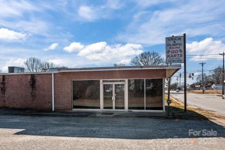 935 Shelton Avenue, Statesville, NC 28677, USA