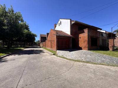 Suipacha 1301, Tres De Febrero, GBA Oeste 1682, Argentina