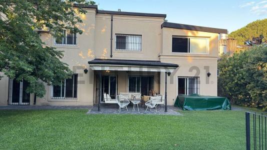 florentino Ameghino 664, San Miguel, GBA Norte 1661, Argentina