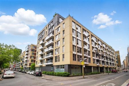 1010  Rue William, Montréal (Le Sud-Ouest), Quebec H3C 0K8, Canada