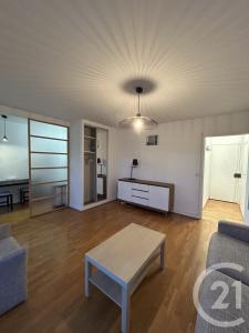 Le Kremlin Bicetre, Île-de-France 94270, Pháp