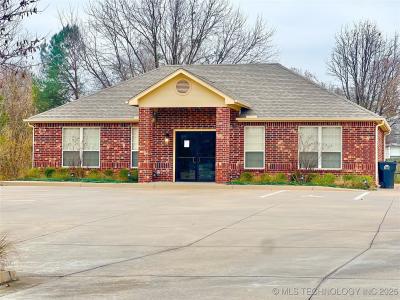 28664 E 141st Street, Coweta, Oklahoma 74429, USA