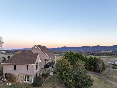 3706 Salem Rd, Parrottsville, Tennessee 37843, USA