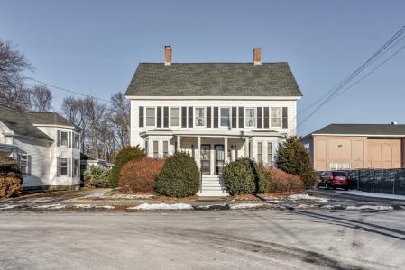 70-72 Maple Avenue , 3, North Andover, Massachusetts 01845, États-Unis