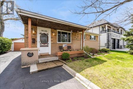 1504 BRIDGE ROAD, Oakville (wo West), Ontario L6L 2E3, Canada