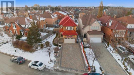 2565 SCARTH COURT, Mississauga (central Erin Mills), Ontario L5M 5L2, Canada