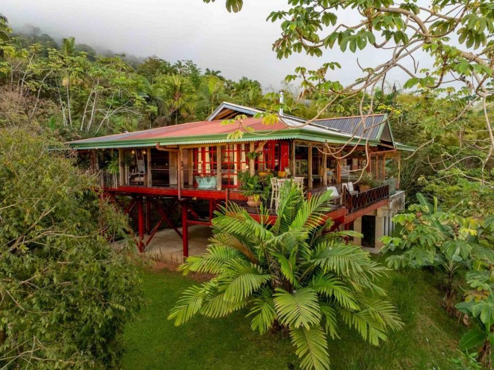 Escaleras , Escaleras Osa, 푼타레나스 60504, 코스타 리카