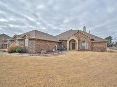 927 Fox Drive, Choctaw, Oklahoma 73020, Estados Unidos