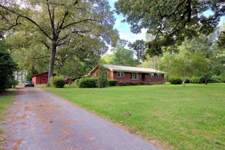 54 Ganyard Hill Lane, Thomasville, Georgia 31757, USA