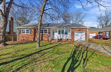 18 Fort Worth St, Hampton, Virginia 23669
