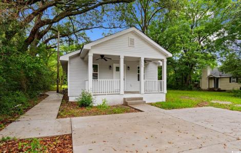 1712 Singleton St., Conway, SC 29527, USA