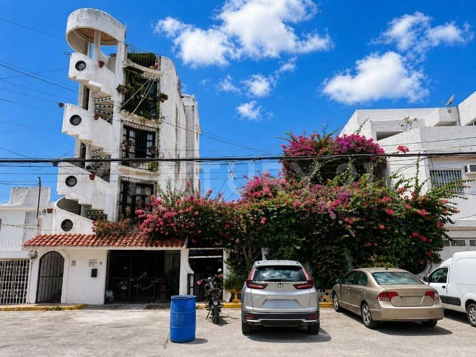 EDIFICIO EN VENTA EN SM 23 LAUREL CANCUN ,, Cancún/Benito Juárez, ولاية كينتانا رو 77500, المكسيك