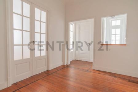 Azcuenaga 942, Recoleta, Capital Federal 00001, Argentyna