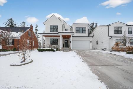 2217 N Wilson Avenue, Royal Oak, Michigan 48073, USA