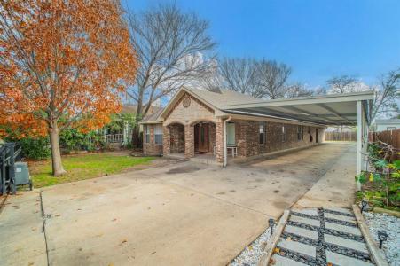 3934 Harlingen Street, Dallas, Texas 75212, USA