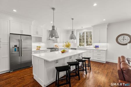 18 Goodhill Road, Bethel, Connecticut 06801, USA