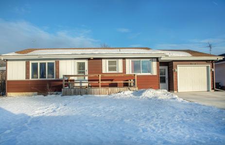 272 Spruce Street, Allison, Iowa 50602, USA