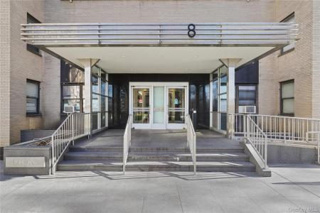 8 Fordham Hill Oval #16B, Bronx, NY 10468, USA