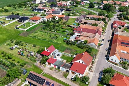 Strachotice, Znojmo 100 00, Czech Republic