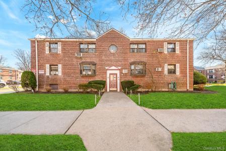 86-40 155th , 1R, Howard Beach, NY 11414, USA