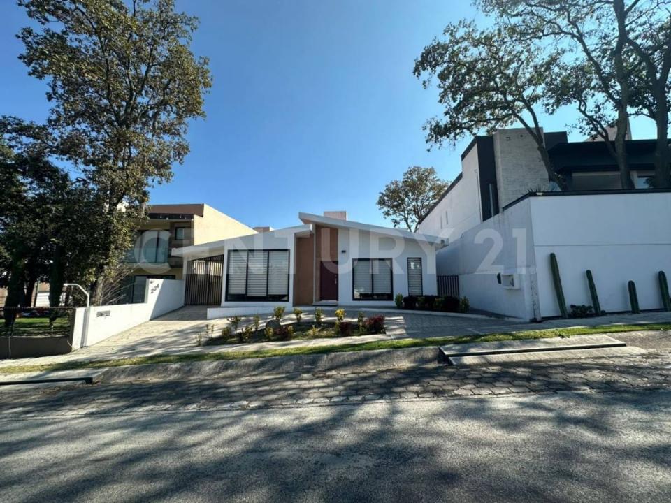 Boulevard de la Torre 234,, Atizapán De Zaragoza, État De Mexico 52938, Mexique