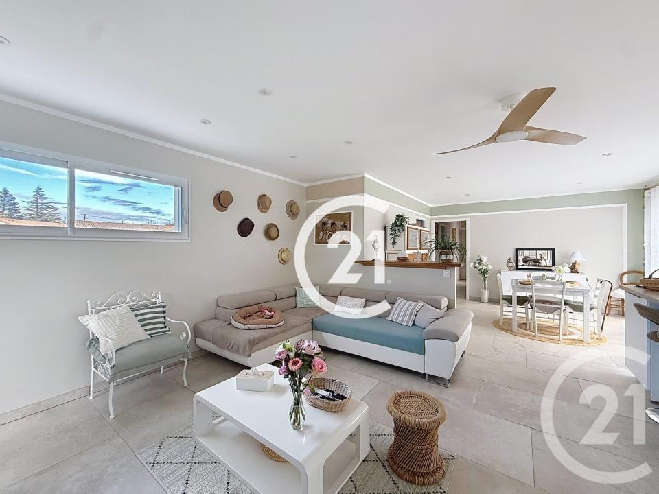 Julienne, 피투 차렌츠 16200, 프랑스