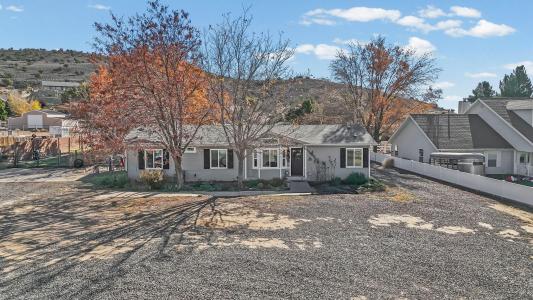 1217 W TOPAZ RD, St George, يوتا 84770, الولايات المتحدة