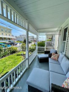 22 Embury Avenue #1, Ocean Grove, NJ 07756, USA