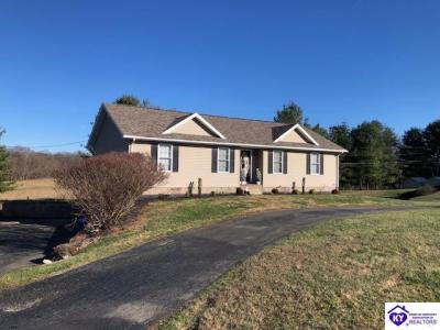 80 Cloverfield Drive, Campbellsville, Kentucky 42718, USA