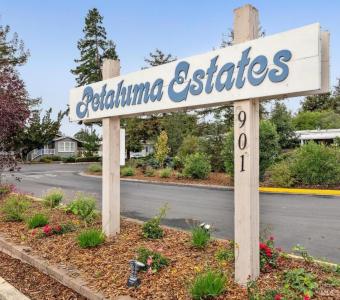 6 Napa Dr, Petaluma, California 94954, USA