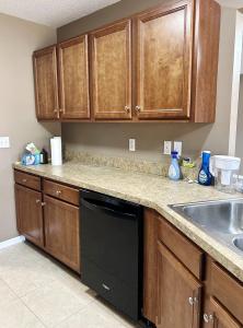 5882 SHELLY Dr, FULTON, Missouri 65251, USA