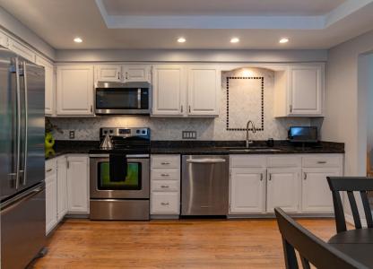 11270 36th Place N, Plymouth, Minnesota 55441, USA