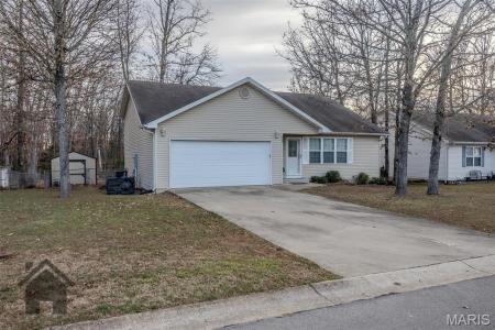 1402 Raspberry Drive, Lebanon, Missouri 65536, USA