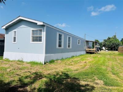 2525 Oyster Creek Bend, Oyster Creek, Texas 77541, USA