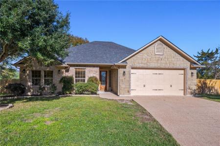 2708 Hickory Court, Bryan, テキサス 77808, アメリカ合衆国