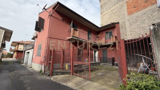 Belpasso, Sicilia 95032, Ý