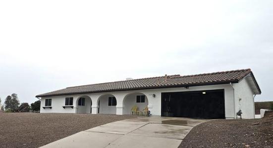 1505 Surrey Ct, Oceanside, California 92057, USA