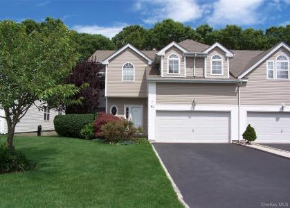63 Sunflower Ridge Road, S. Setauket, 纽约州 11720, 美国