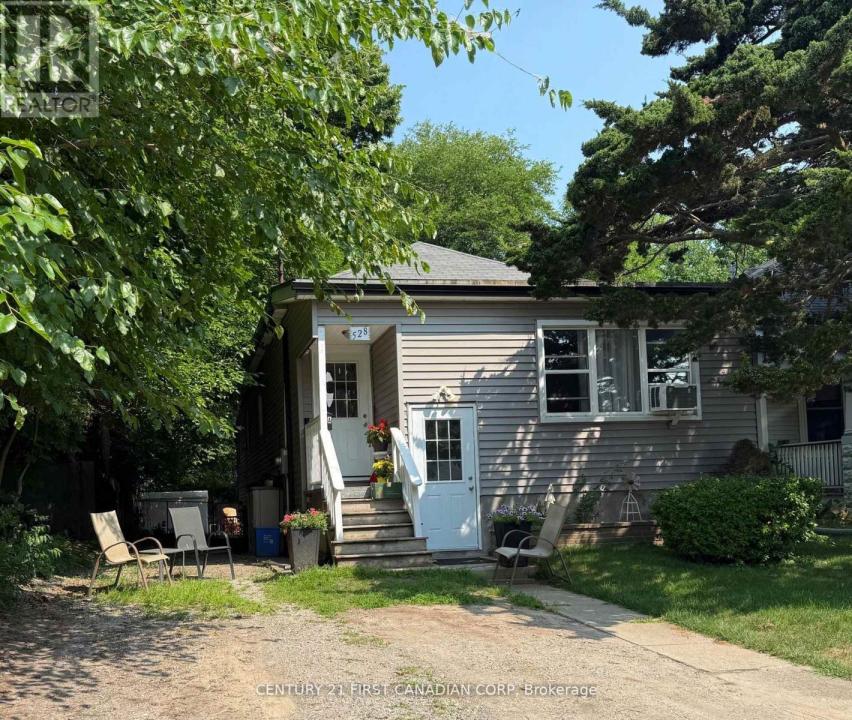 528 PALL MALL ST STREET, London East (east F), オンタリオ N5Y 2Z6, カナダ