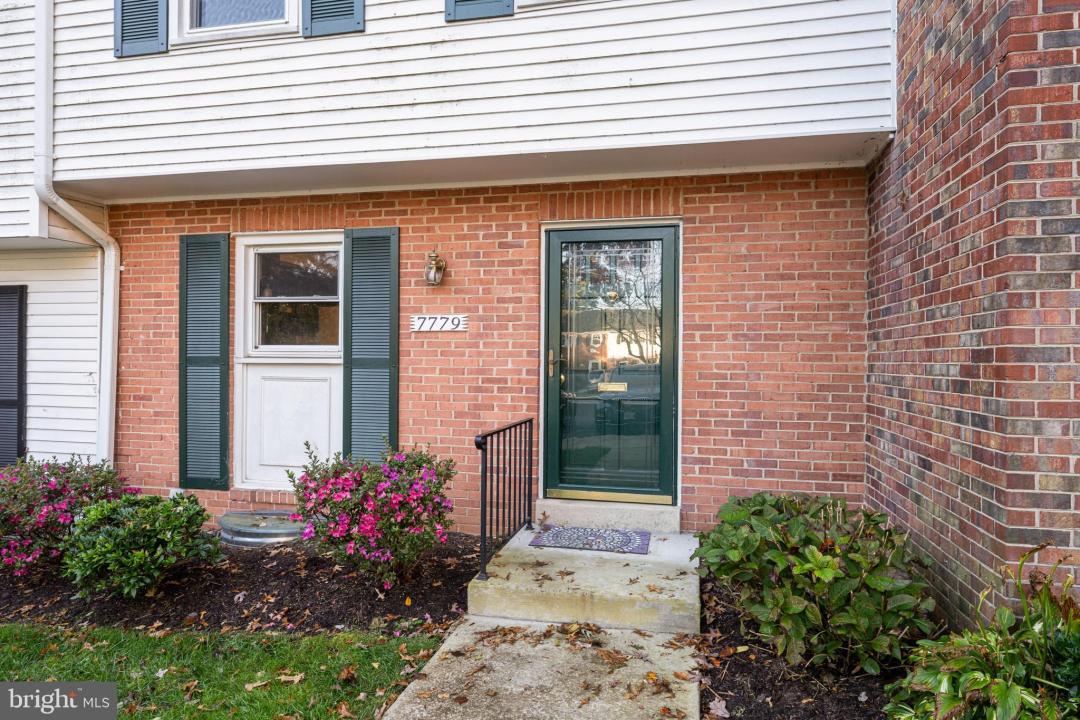 7779 Tiverton Drive, Springfield, バージニア 22152, アメリカ合衆国