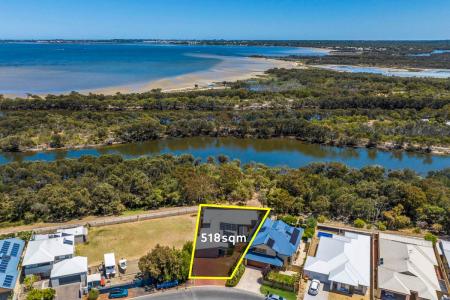 12 Batavia Quays, South Yunderup, WA 6208, Australia