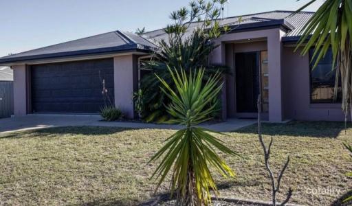 103 Clements Street, Moranbah, QLD 4744, Austrália